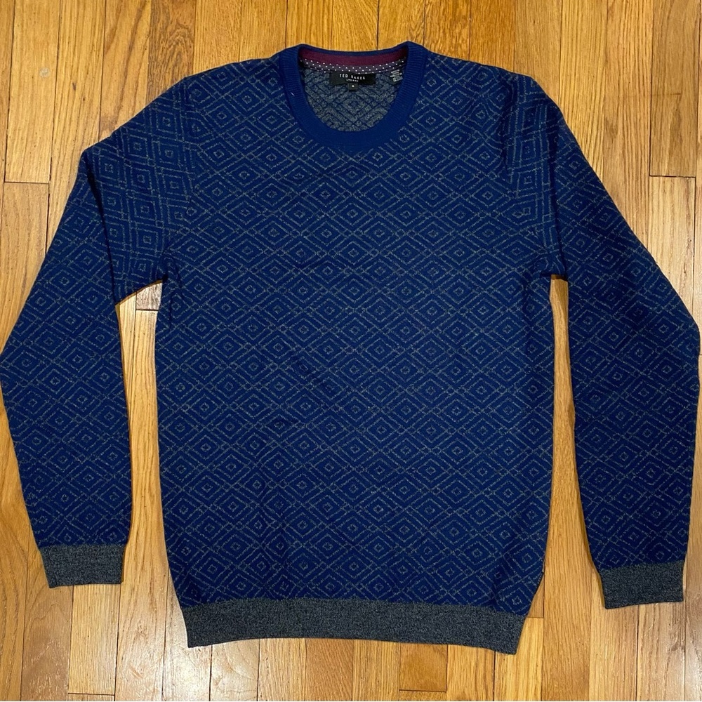 Ted Baker London sweater size 3 Blue w/geometric design.  60%wool